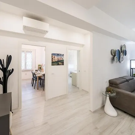 15 Minuti A Piedi Dalla Stazione 公寓 *