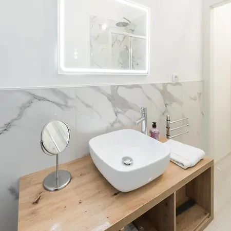 公寓 15 Minuti A Piedi Dalla Stazione *