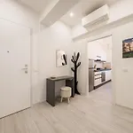 15 Minuti A Piedi Dalla Stazione Appartement